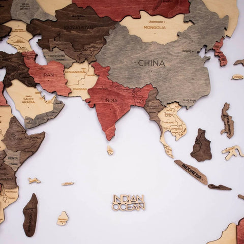 3D Wooden World Map in Fusion Color Closeup