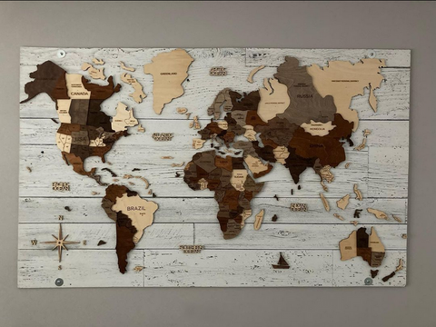 3D Weltkarte Holz in Multicolor auf Sperrholzhintergrund