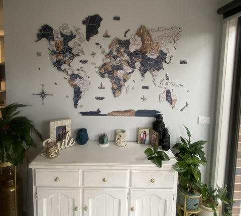 3D Wooden World Map in Mystery Color in a Foyer