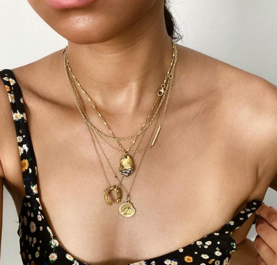 Aylea Skye wearing Skomer Studio jewellery - the barre necklace