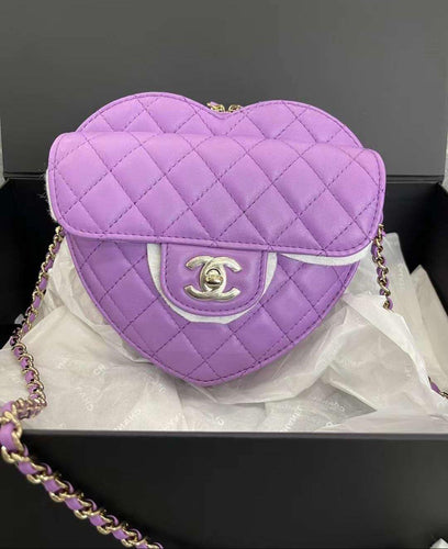 Chanel 22s large Black heart bag CC in love – Toronto Lux Market