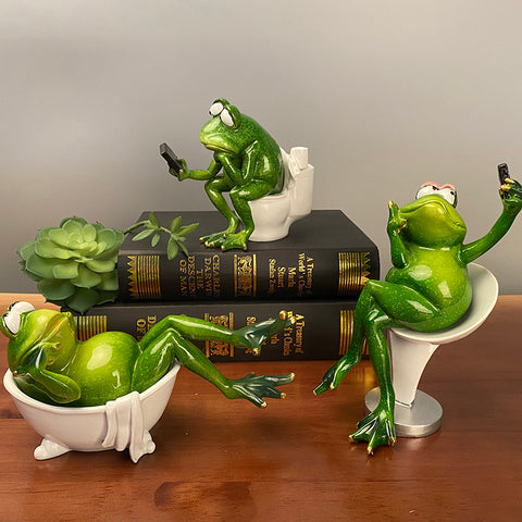 Pin by Bonnie Barowy on Frogs  Frog statues, Frog art, Frog decor