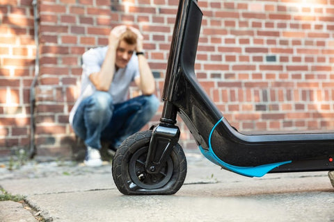 Reifencruvet Electric Scooter