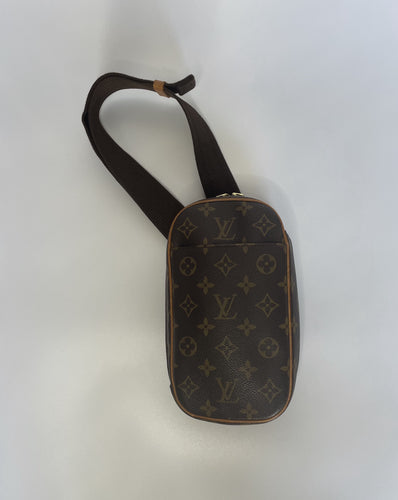 Louis Vuitton Monogram Canvas Pallas Crossbody Bag - FINAL SALE (SHF-u –  LuxeDH