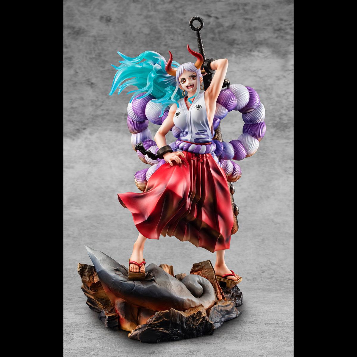 One Piece Film Red - Uta Portrait.Of.Pirates RE-MAXIMUM Figure (I'm  Invincible Ver.)