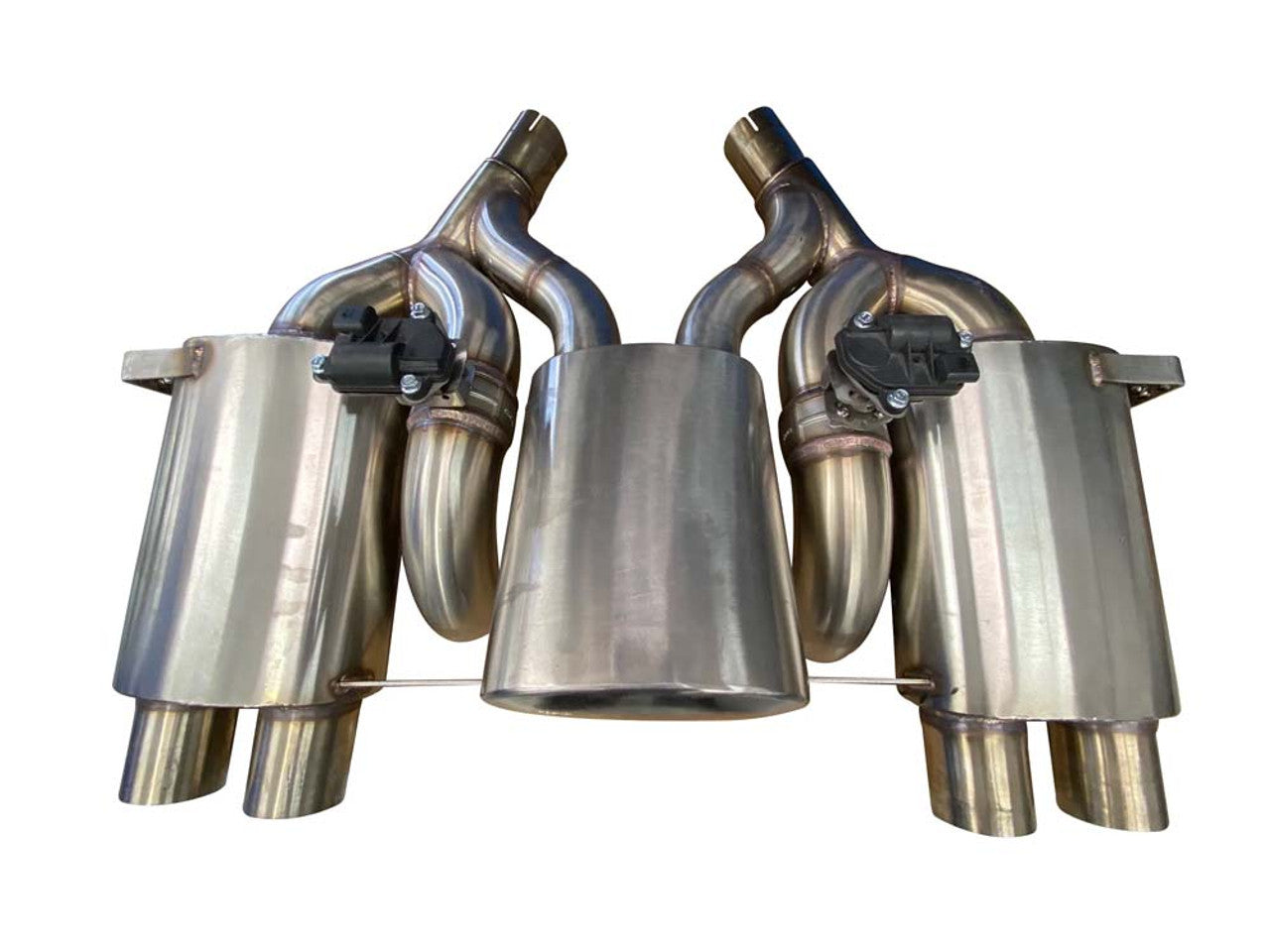 2014+ M3 / M4 Active Autowerke Rear Exhaust System 3 Can w valves (maad maxx) - carbon over black chrome