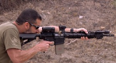 how to hold an AR-15