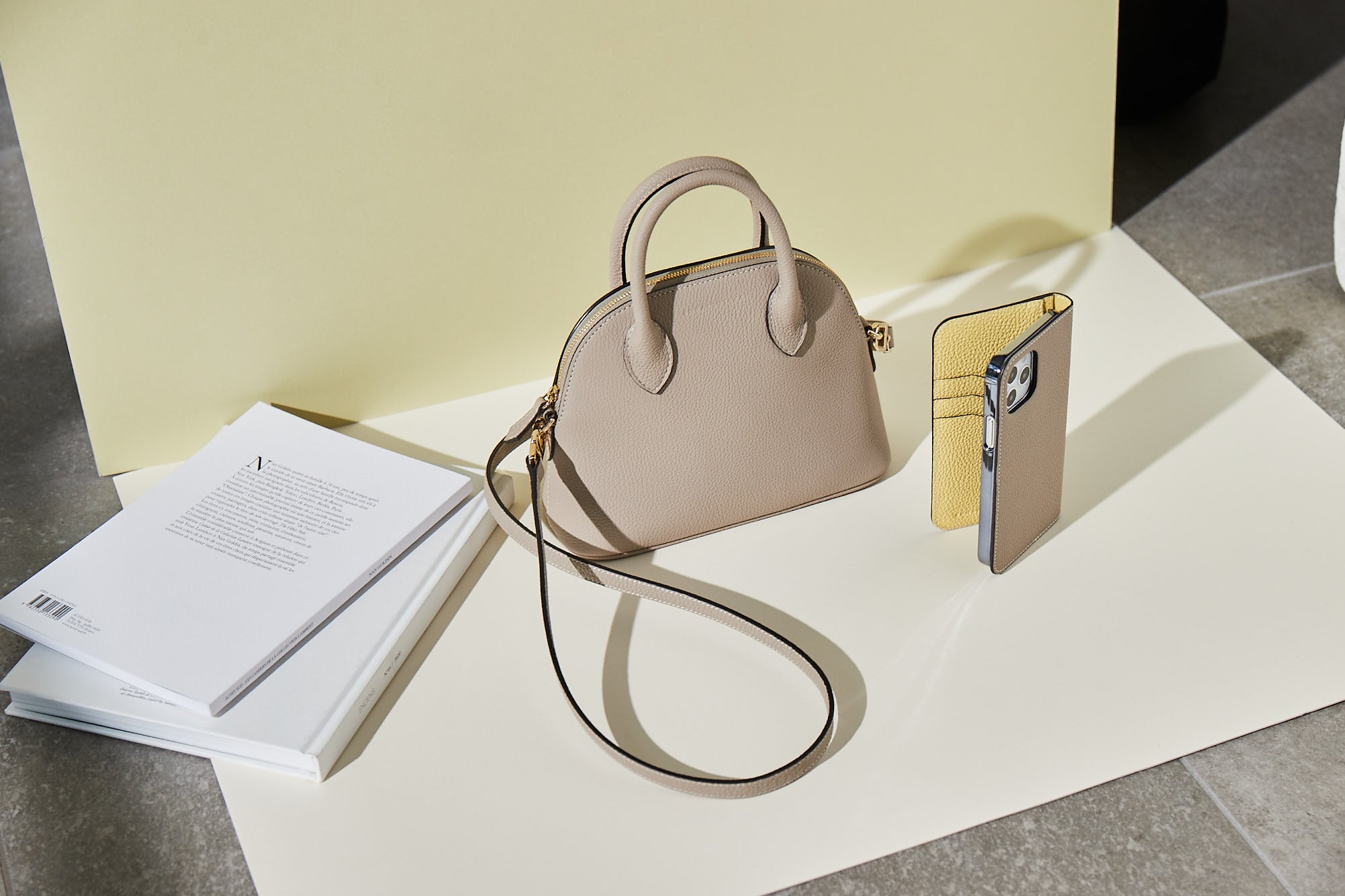 A selection of exquisite BONAVENTURA leather products