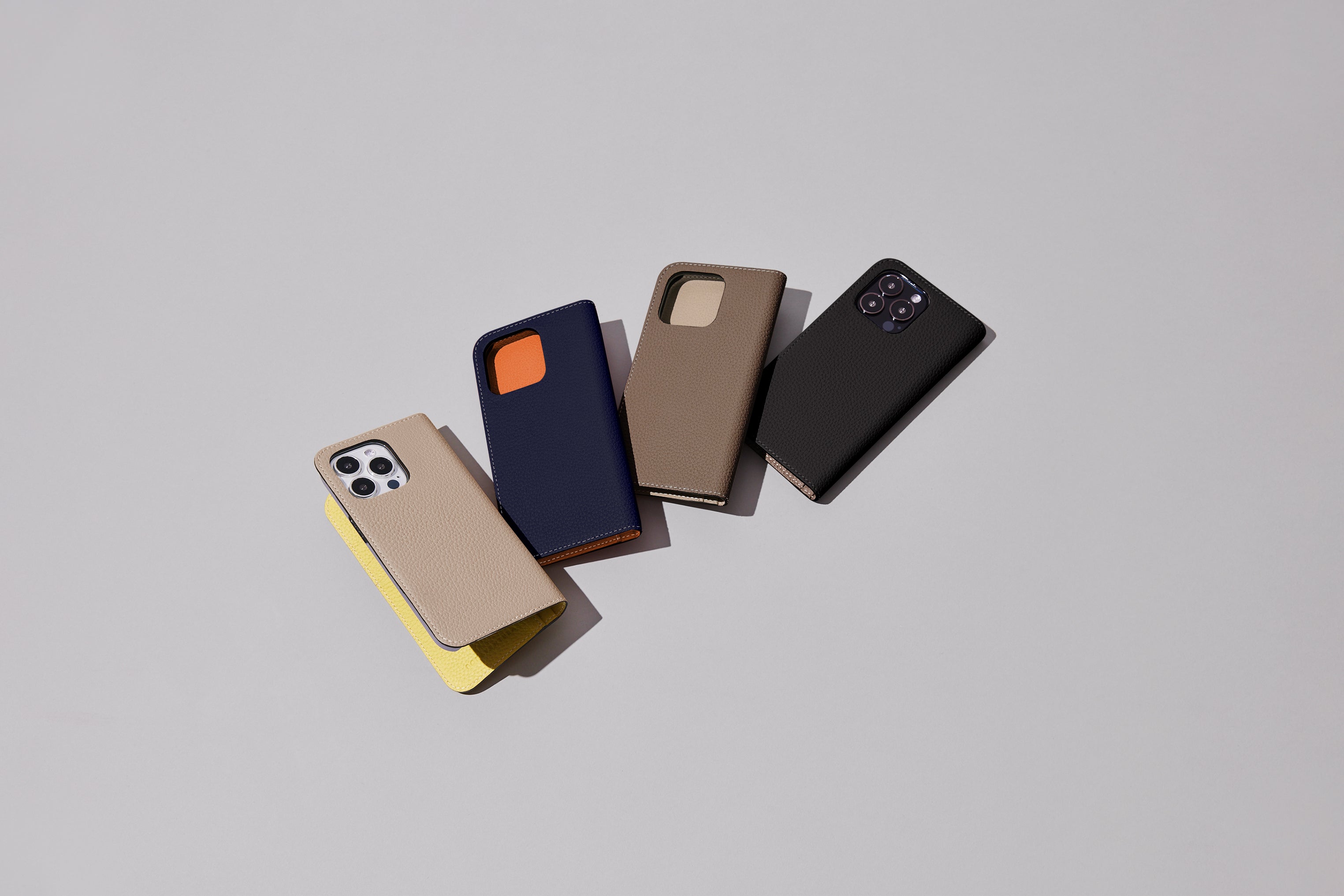 Colorful selection of BONAVENTURA iPhone leather cases