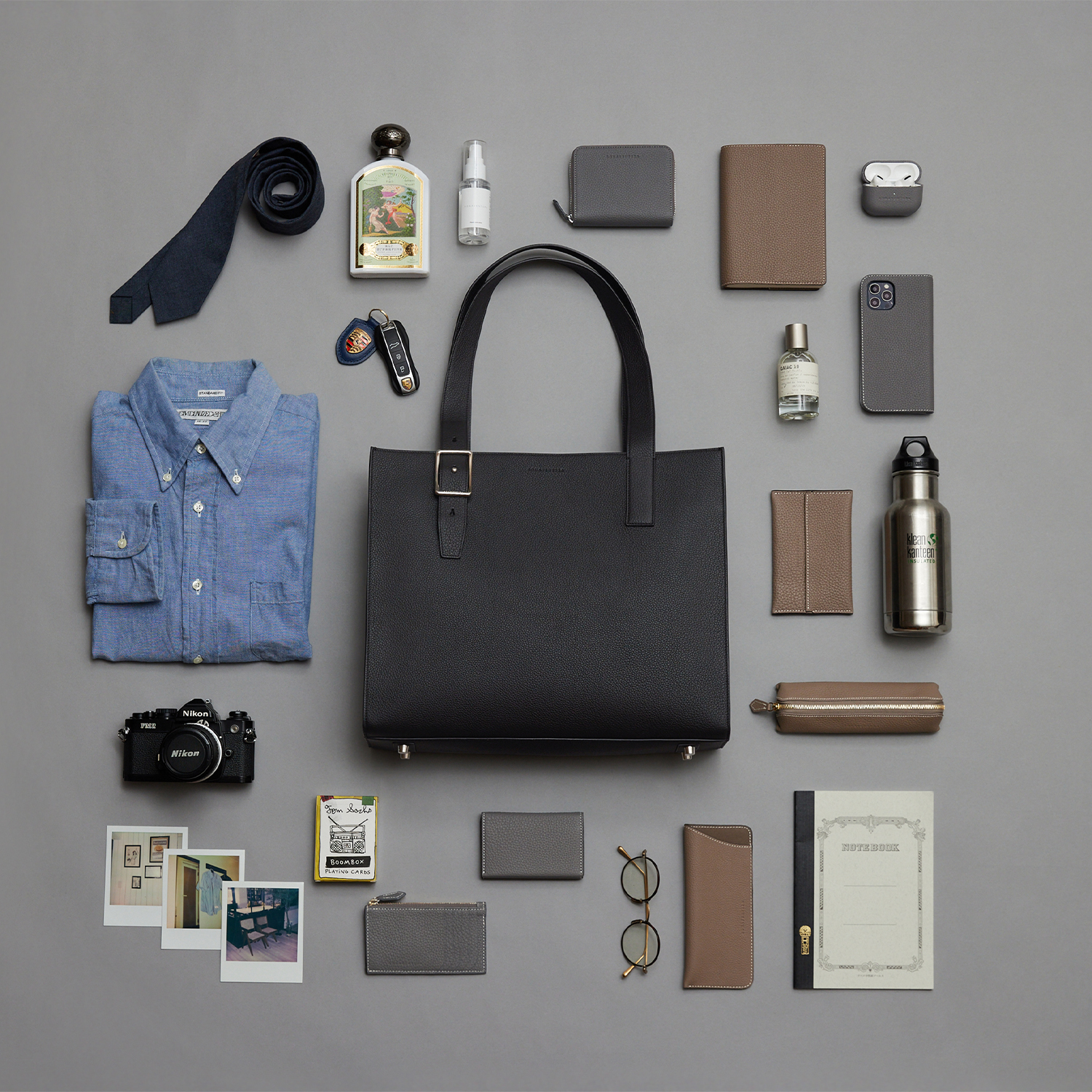 Elegant leather bag from BONAVENTURA, ideal for business trips.