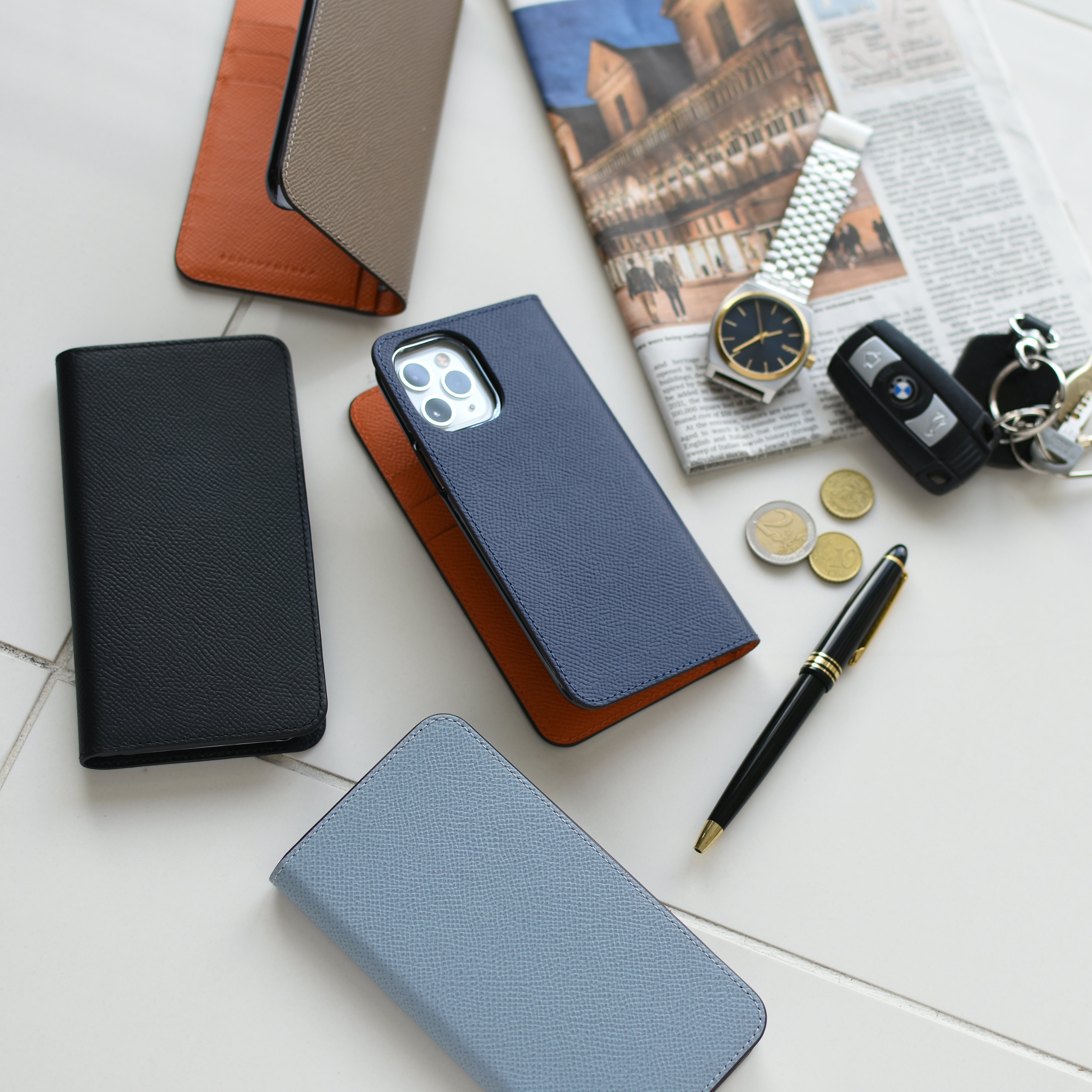 BONAVENTURA iPhone Diary Case made of noble Noblessa leather with embossed texture.