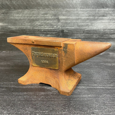 Cast Iron remington Miniature Anvil Auction