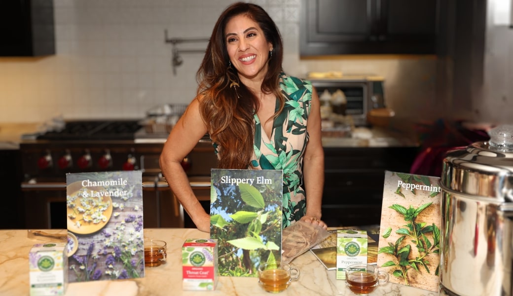 Herbalist Amber Valenzuela leads Conscious Cup herbal tea tasting during The Environmental Media Association Board Holiday Season Sustainability.