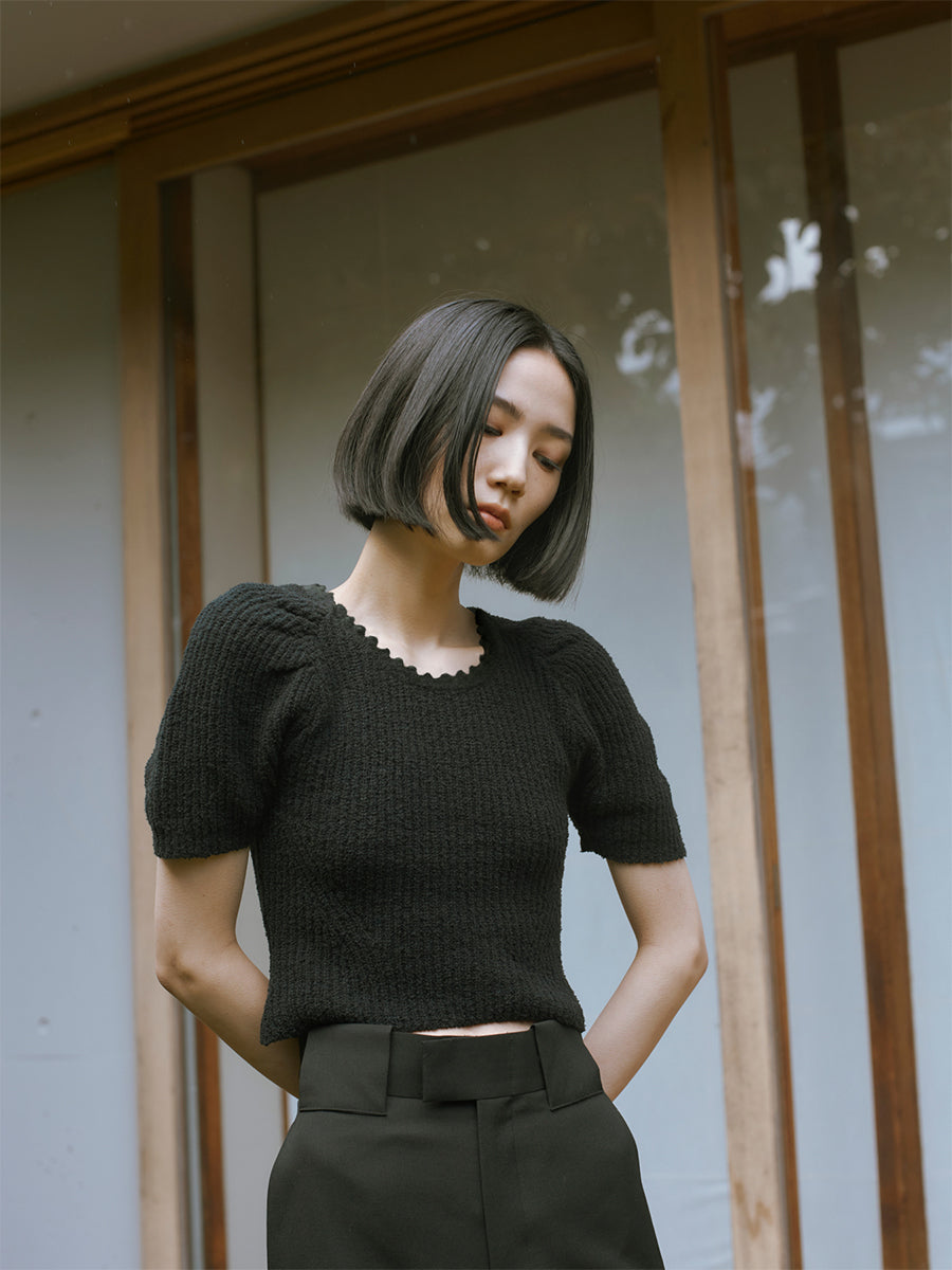 Aki Knit Top / Black