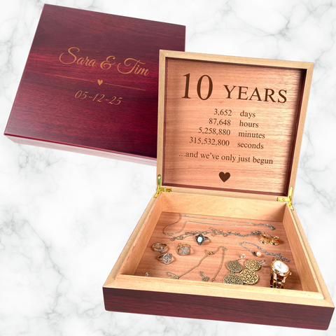 10 year anniversary jewelry box