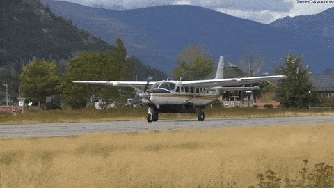Cessna Grand Caravan takeoff