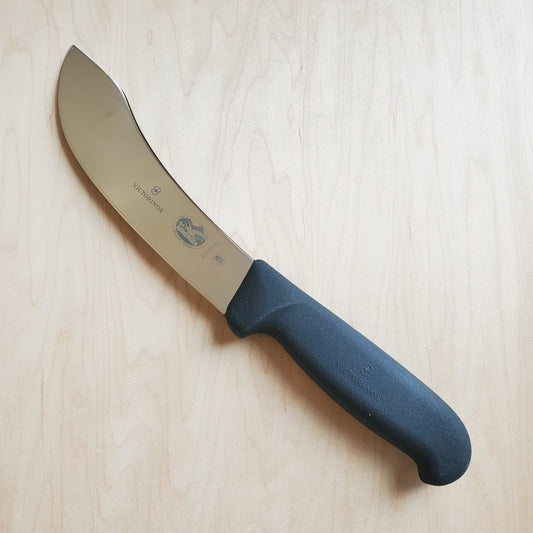 4 blade, 43 gram Victorinox paring knife in Basic Kydex sheath. -  Backpacking Light