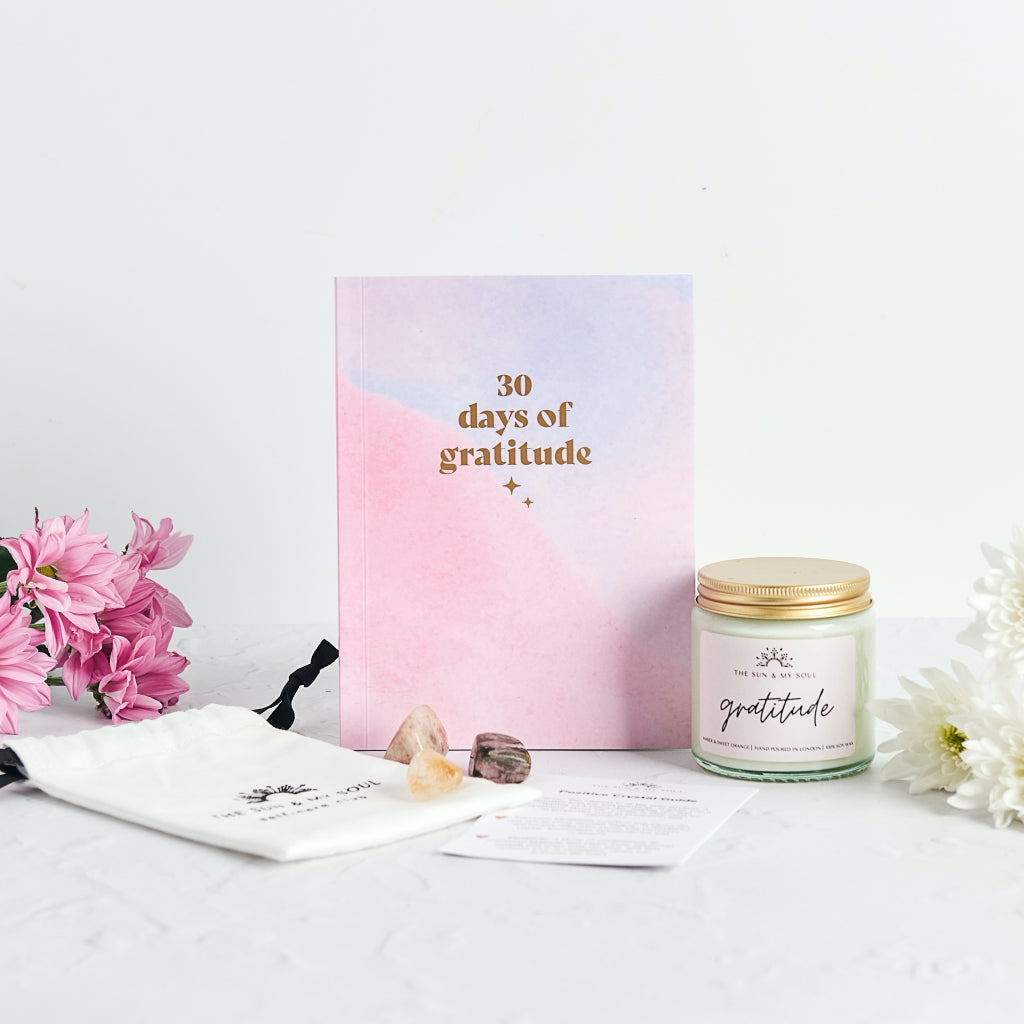 sun-and-my-soul-gift-boxes-candles-weronika-karczewska-product-photography-0-78small2.jpg__PID:c0813041-cdc5-41ff-8277-0efdcd837243