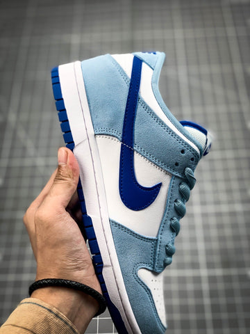 lightblue dunks