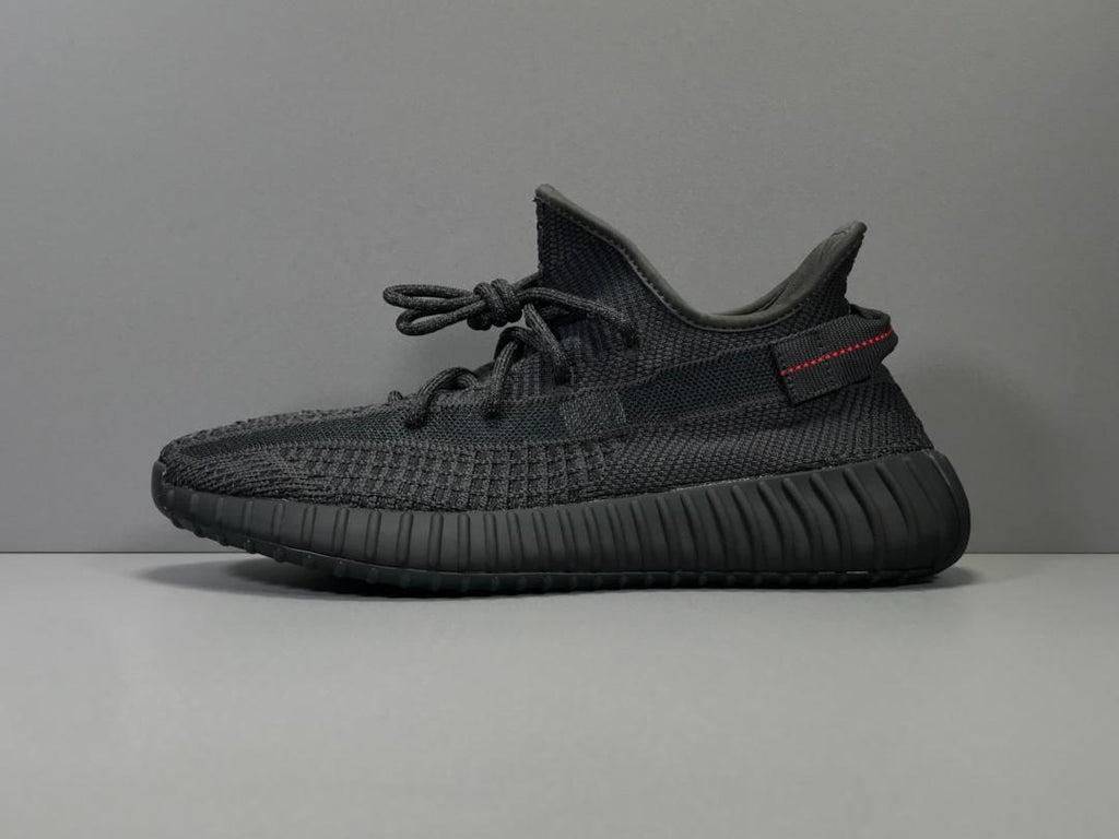 adidas yeezy boost 350v2 black