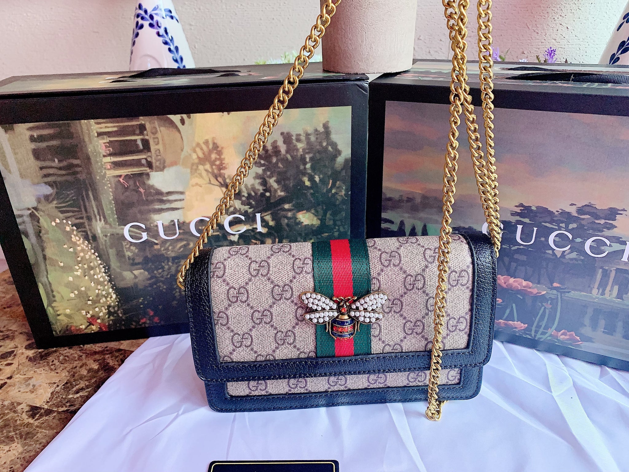 gucci bumblebee handbag