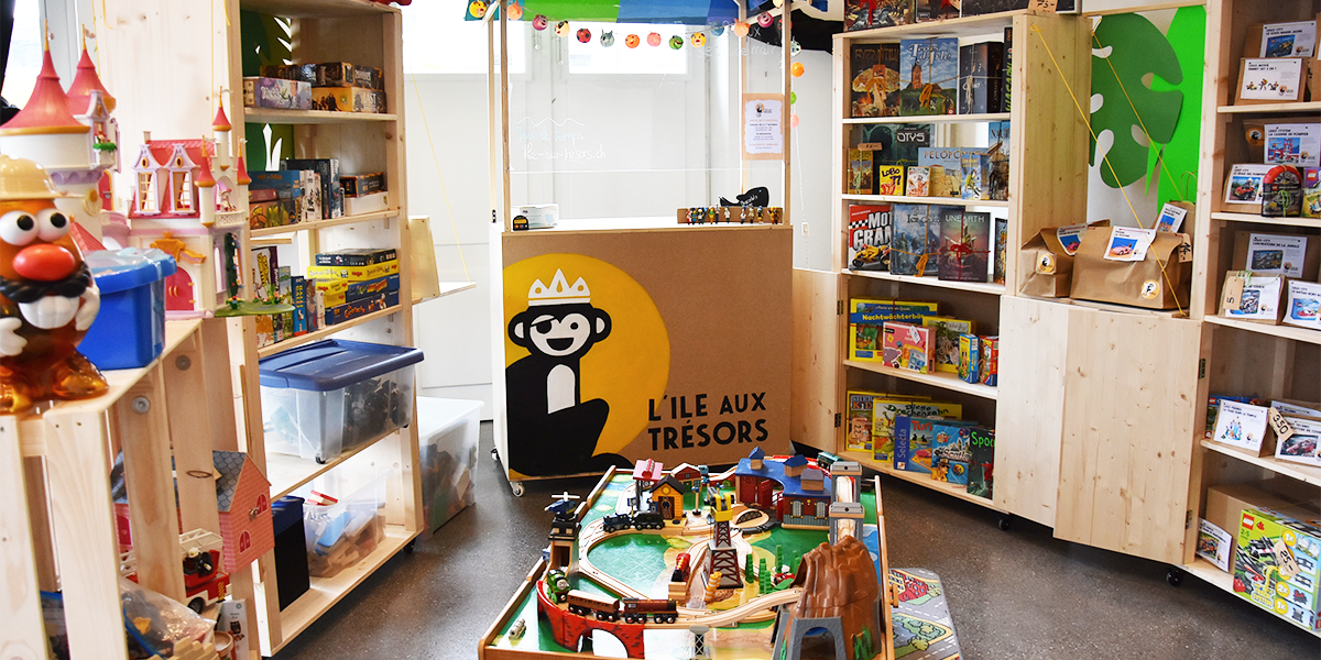 Aire de jeu de L'île aux trésors au Café de l'Ancienne Gare à Fribourg