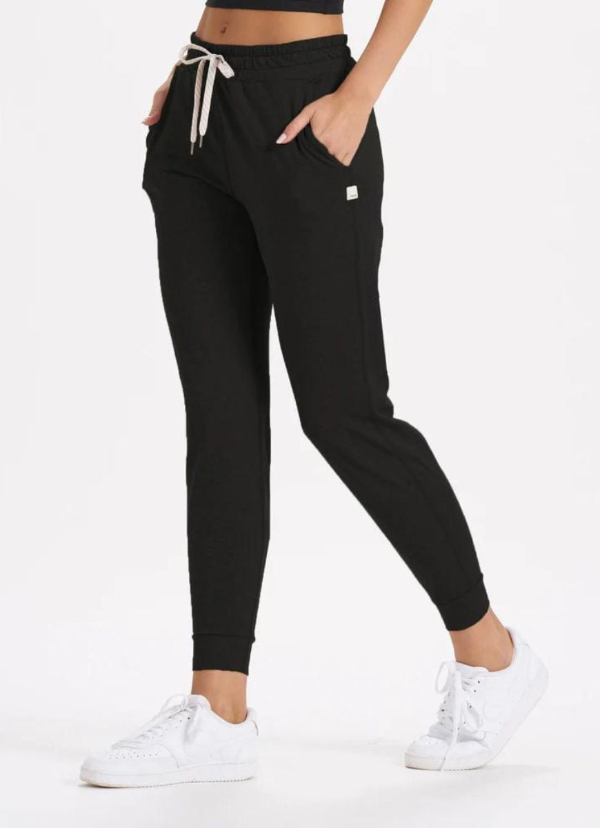 VUORI UMBER HEATHER PERFORMANCE JOGGER– Indulge Boutique