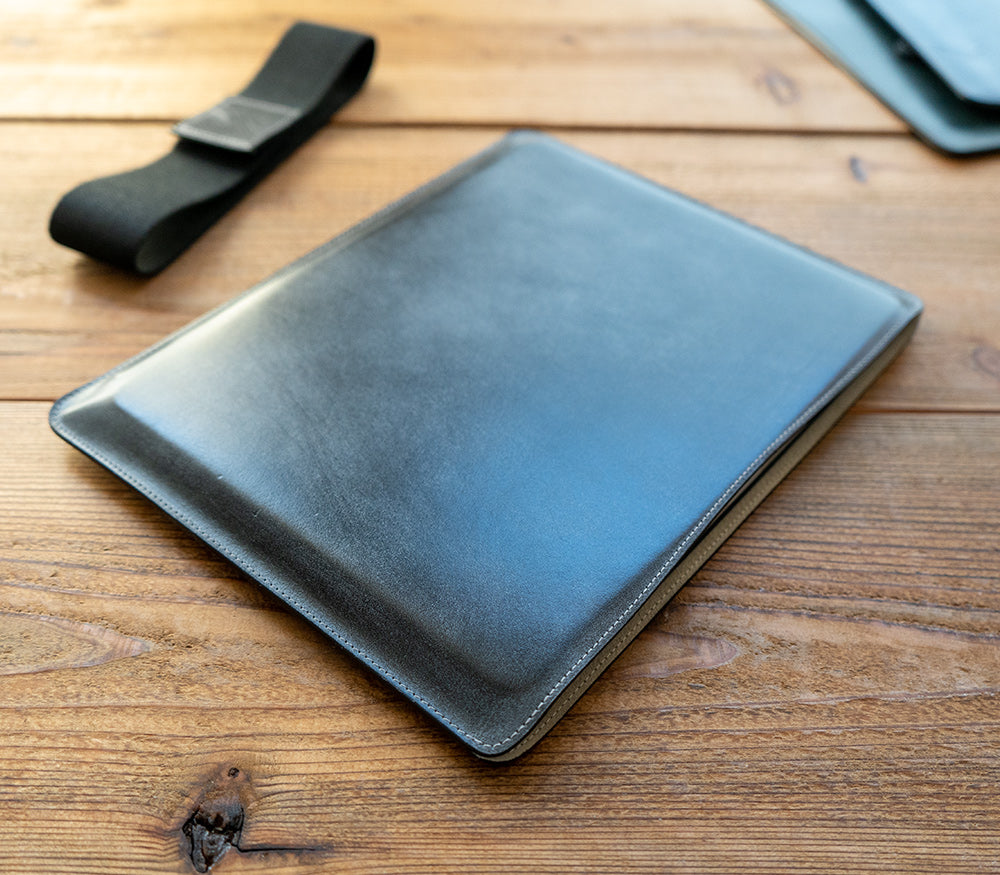 【色: モカ】Leather iPad Case 本革 スリーブケース iPad