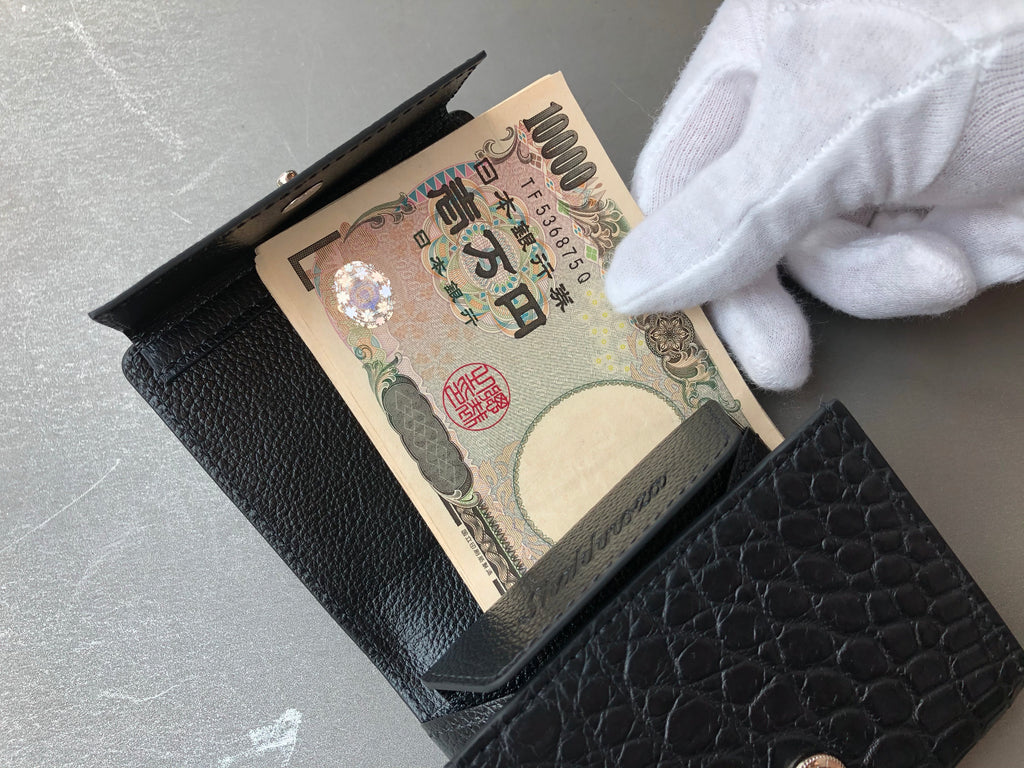 黒色クロコダイル革の二つ折りミニ財布 札入れ