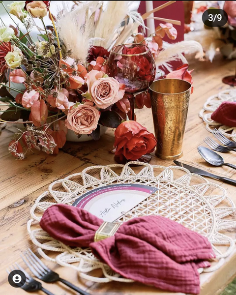 Minimalist Luxe Table Settings with Iraca Woven Placemats