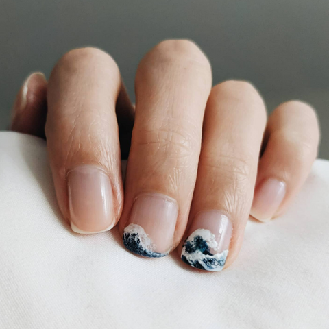 Wave Nails