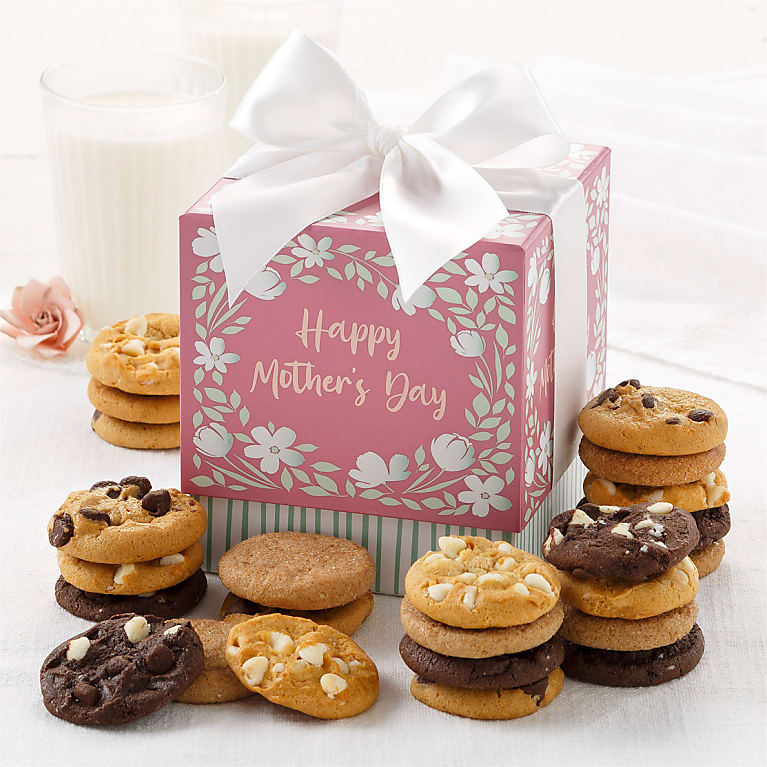 Mrs. Fields Mother's Day Mini Gift Box