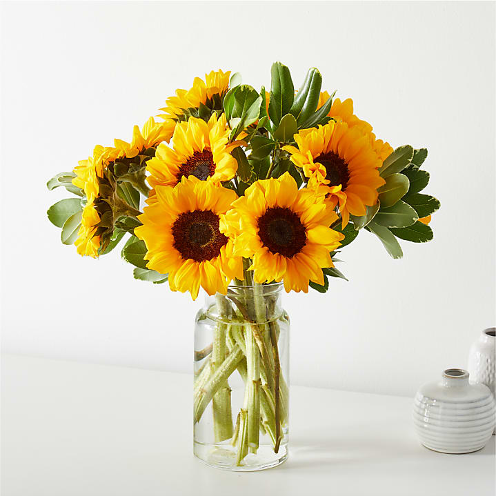 Honey Bee Sunflower Bouquet