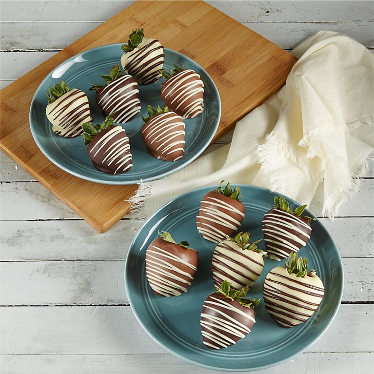 One Dozen Classic Belgian Chocolate–Covered Strawberries