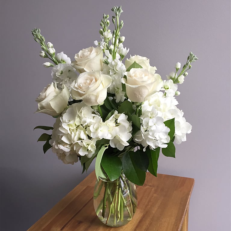 DAYDREAM – Single Eternal Rose with stem – Aluna Bouquets