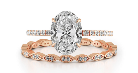 Rose Gold Oval Shaped Diamond Engagement Ring with wedding band set