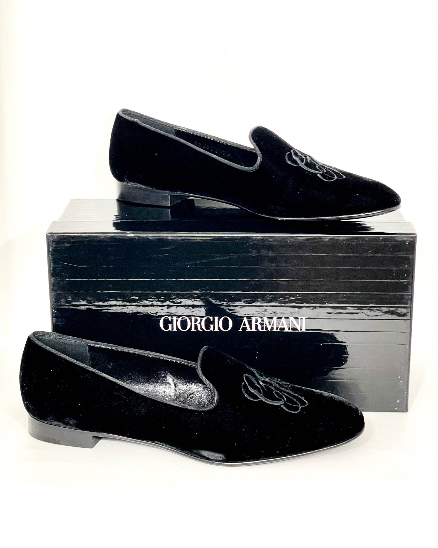 Giorgio Armani Velvet Loafers- Size 39 – Haute Shoes & Bags