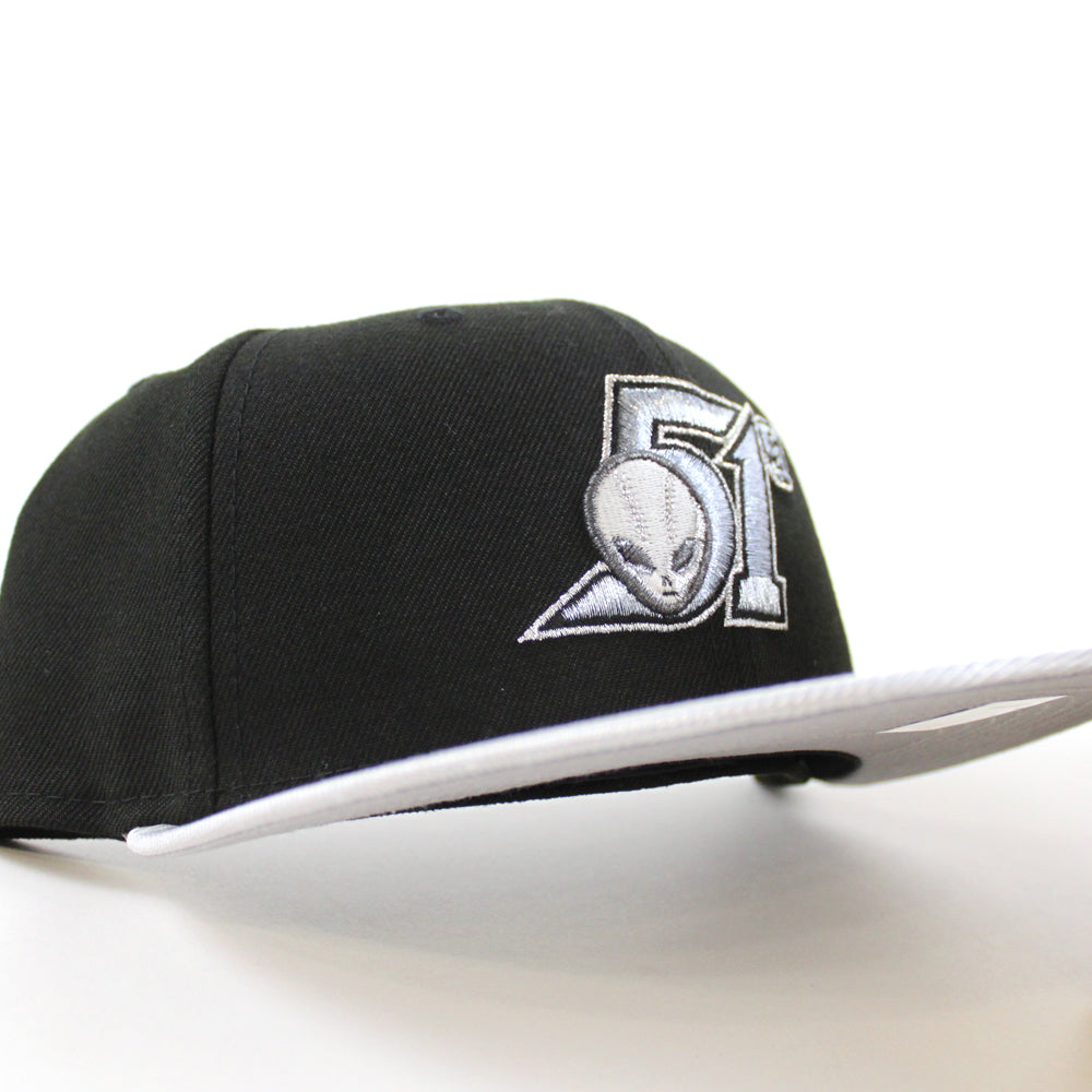 Oakland Raiders Fitted New Era 59Fifty Snow Grey Cap Hat – THE 4TH QUARTER