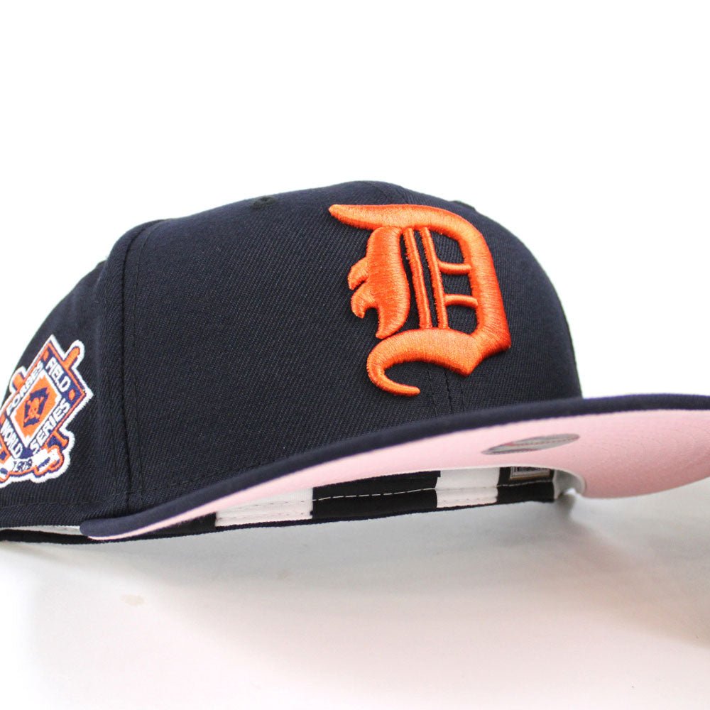 pink detroit tigers