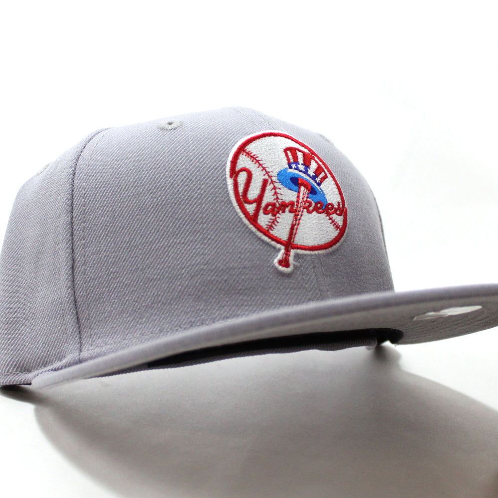 New York Yankee 1946 New Era 59Fifty Fitted Hat (Grey Gray Under Brim