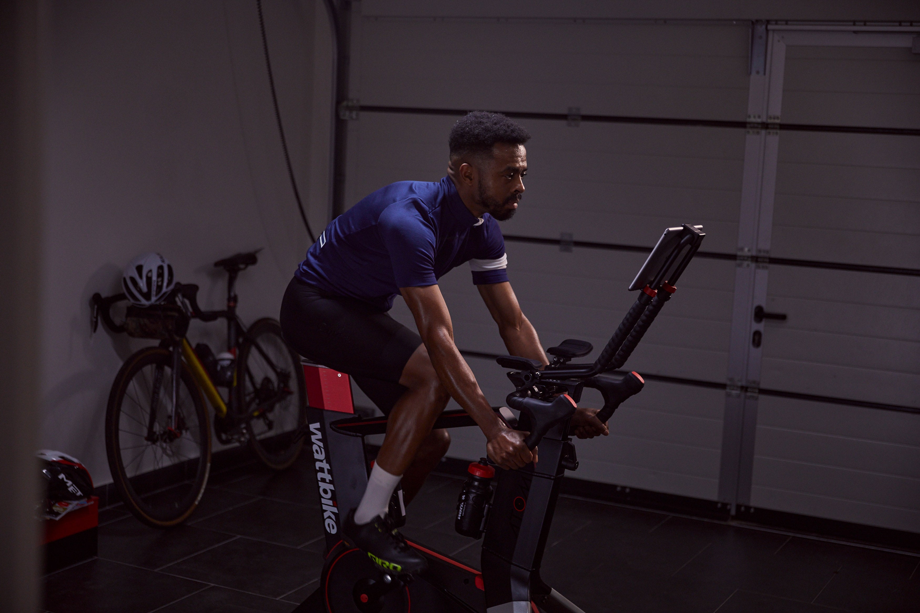 Core training: the best workout for road cyclists - Alpecin Cycling