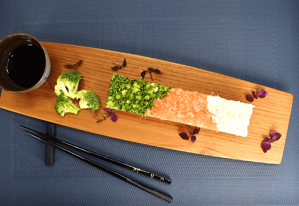 Gepresste Oshi Sushi angerichtet