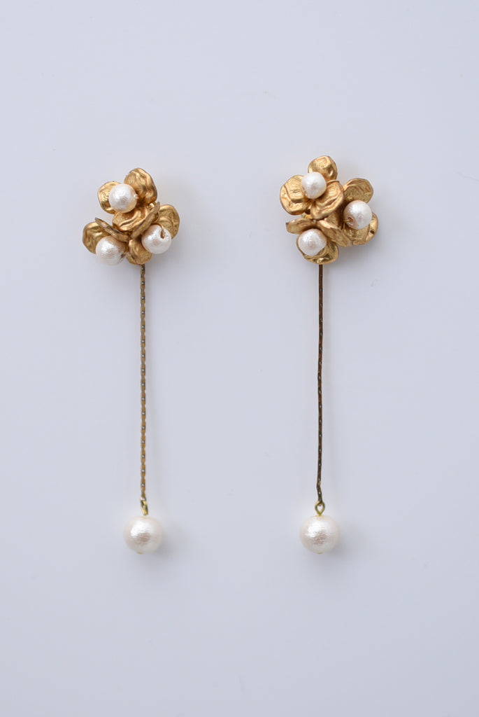 balsa pearl flower 2 way earring – monshiro official web site