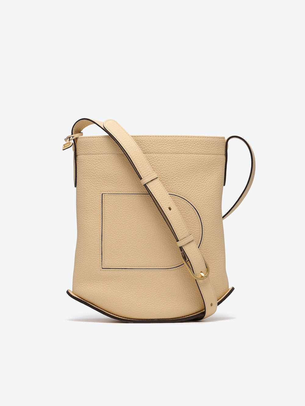 Delvaux Pin Daily in Brown 啡色/ 水桶包, 名牌, 手袋及銀包- Carousell