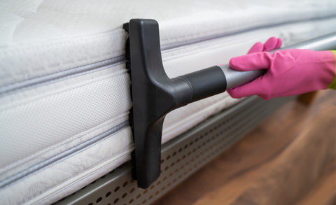 How to deep clean your mattress 