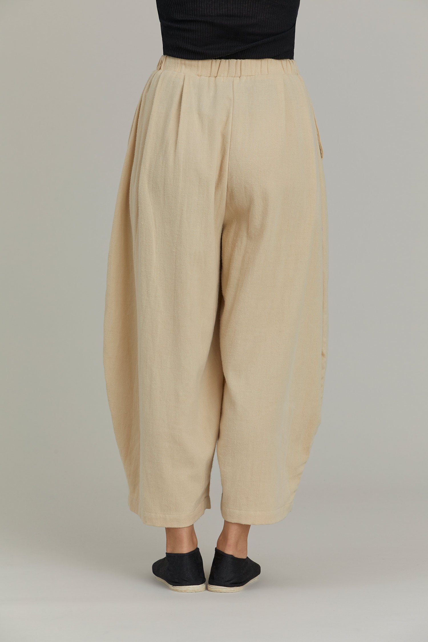 LANTERN PANTS / NATURAL