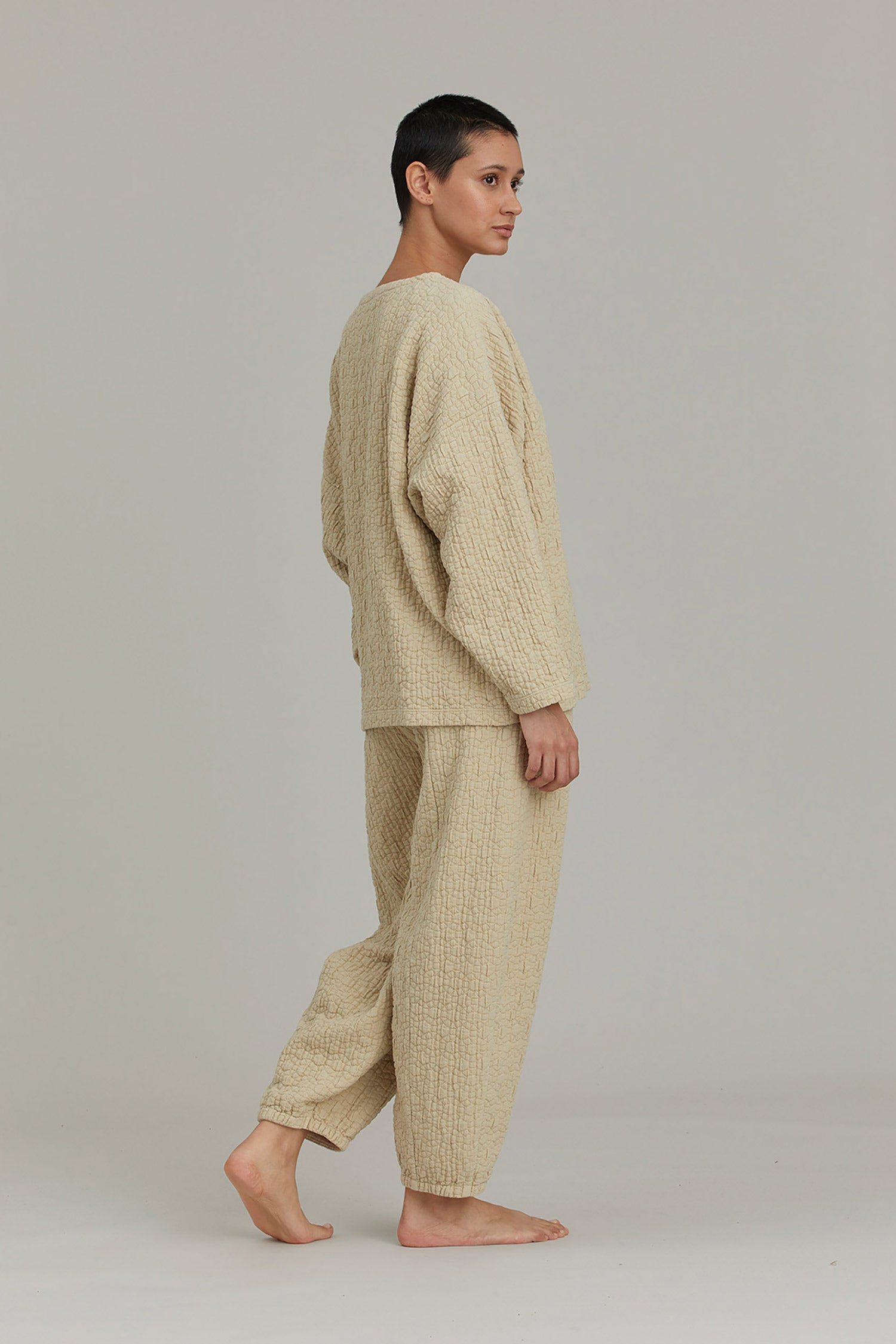 QUILTED BOYFRIEND PULLOVER / NATURAL