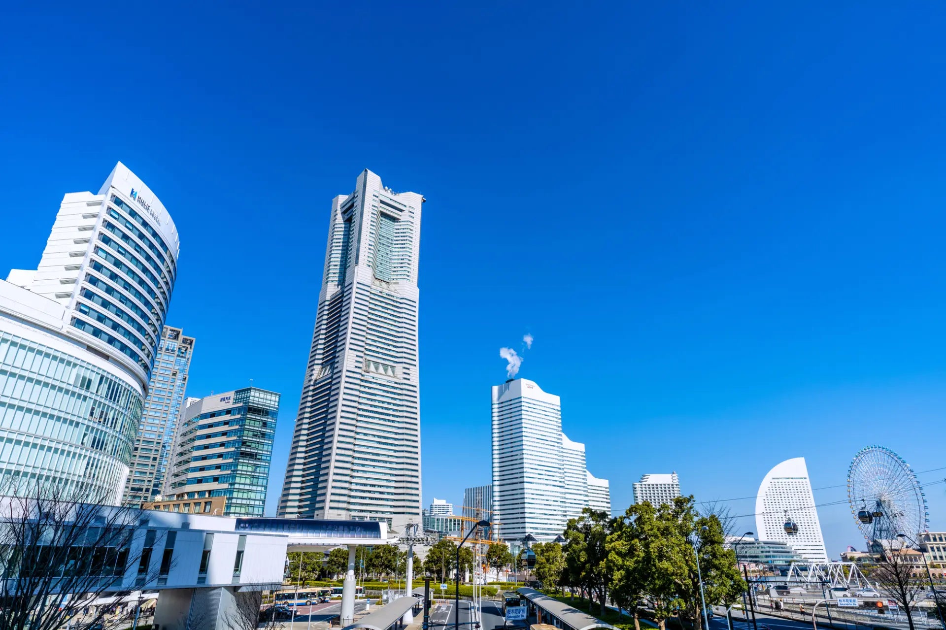 The area around Sakuragicho Station, lined with skyscrapers.