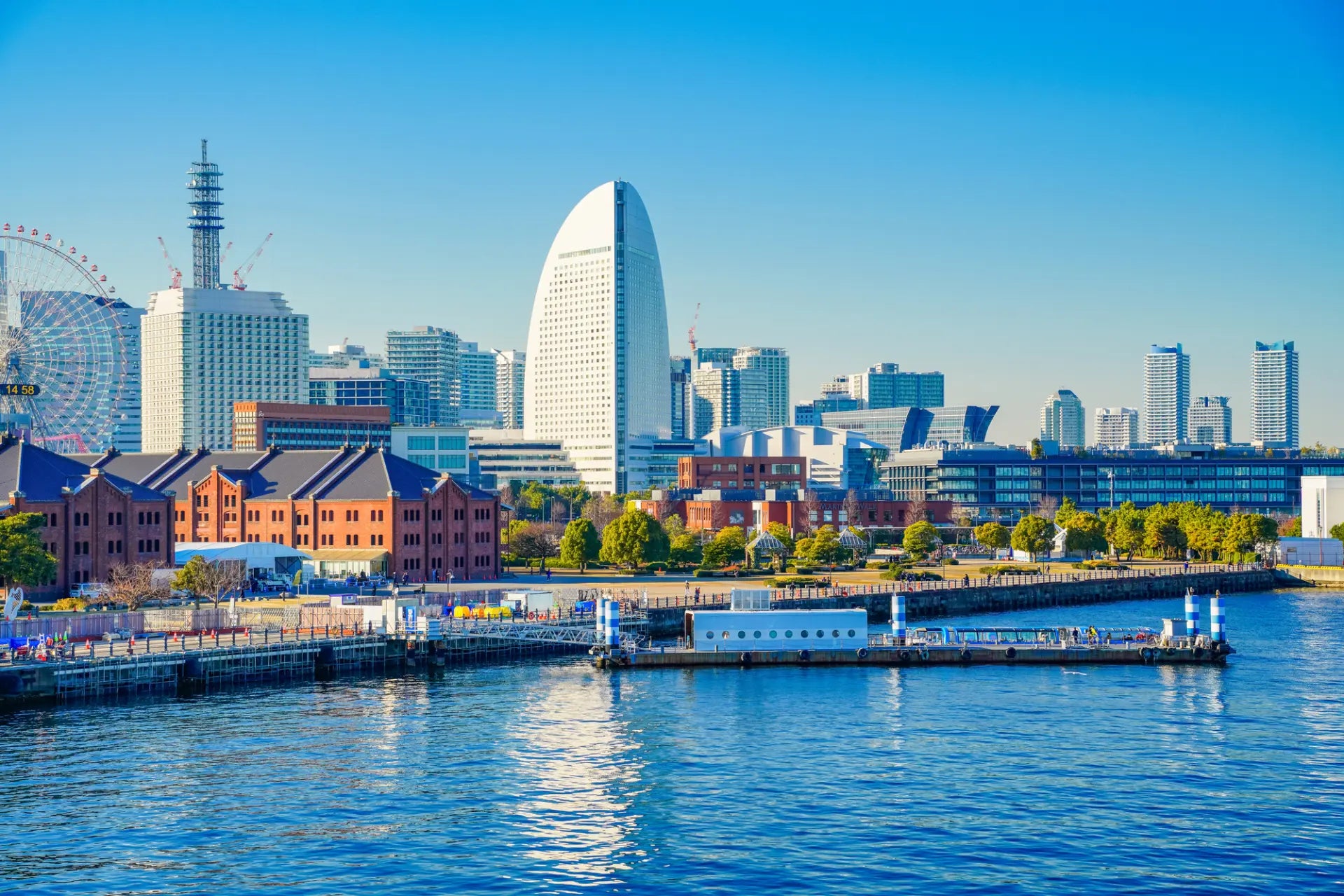 The Yokohama Minato Mirai Pass is highly recommended for exploring the "Minato Mirai area."