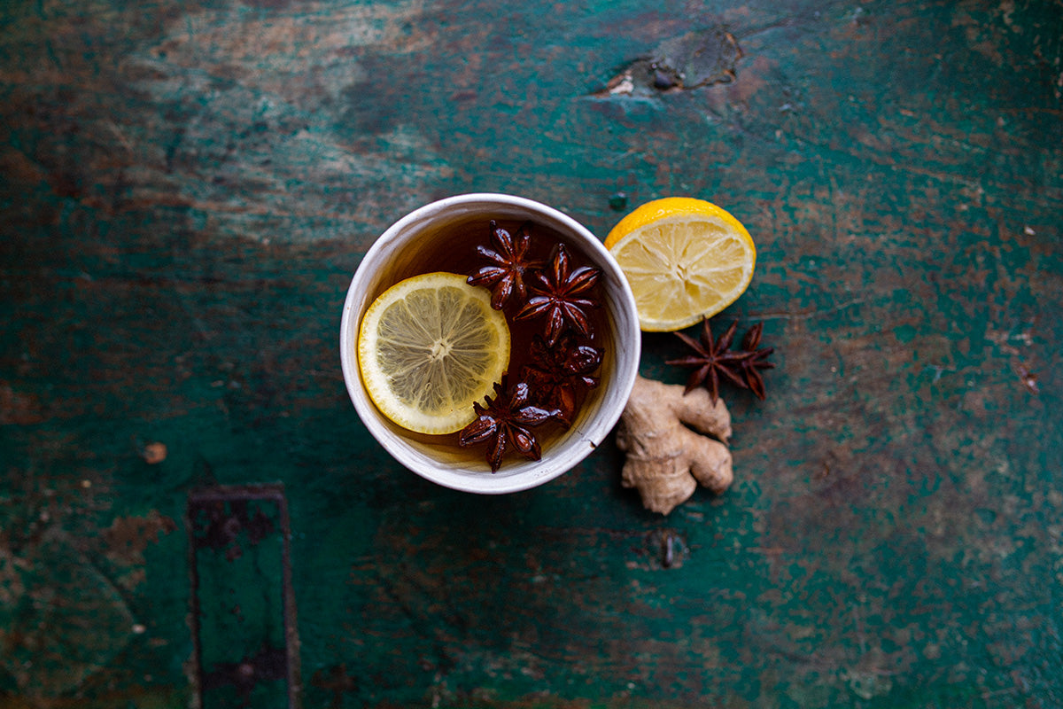 Star anise tea steeping